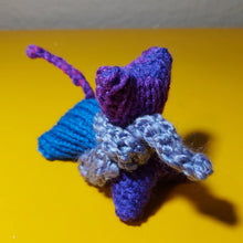 Load image into Gallery viewer, Cozy Kitty Knitting Pattern