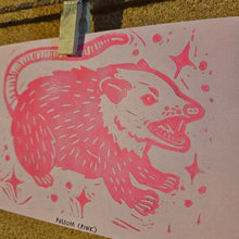 Charger l'image dans la galerie, Screaming Possum Block Print | Lino Block Print | Limited Possum Print | Cute Possum Print | Sassy Art | Canadian